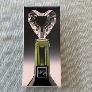 NIB - Mikasa Crystal Heart Bottle Stopper